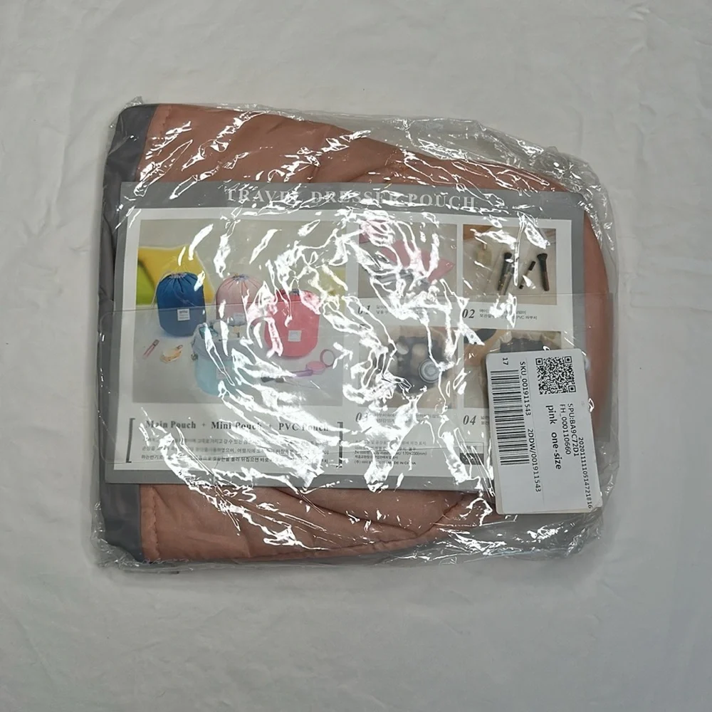 BRAND NEW WITH TAGS! Pink and Gray Women's drawstring travel cosmetics pouch.